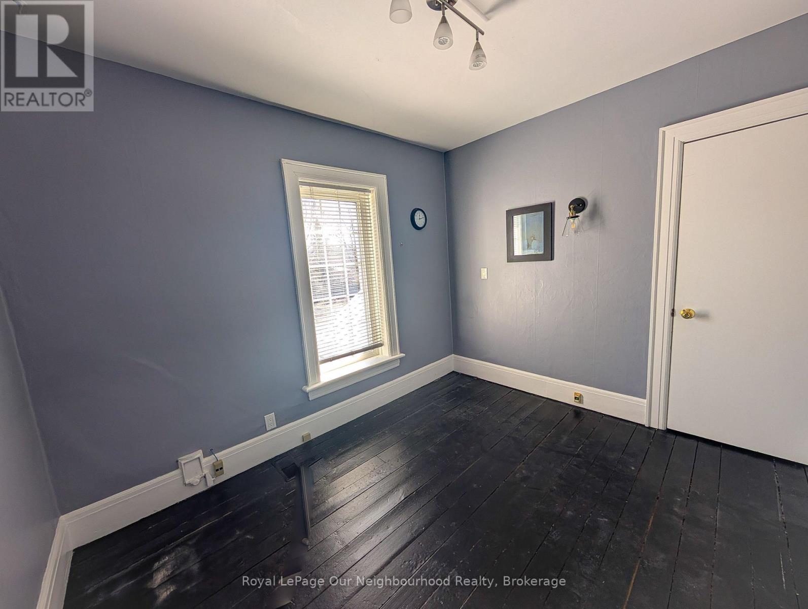 E - 1 Lake Street, Prince Edward County, Ontario  K0K 2T0 - Photo 4 - X13719770