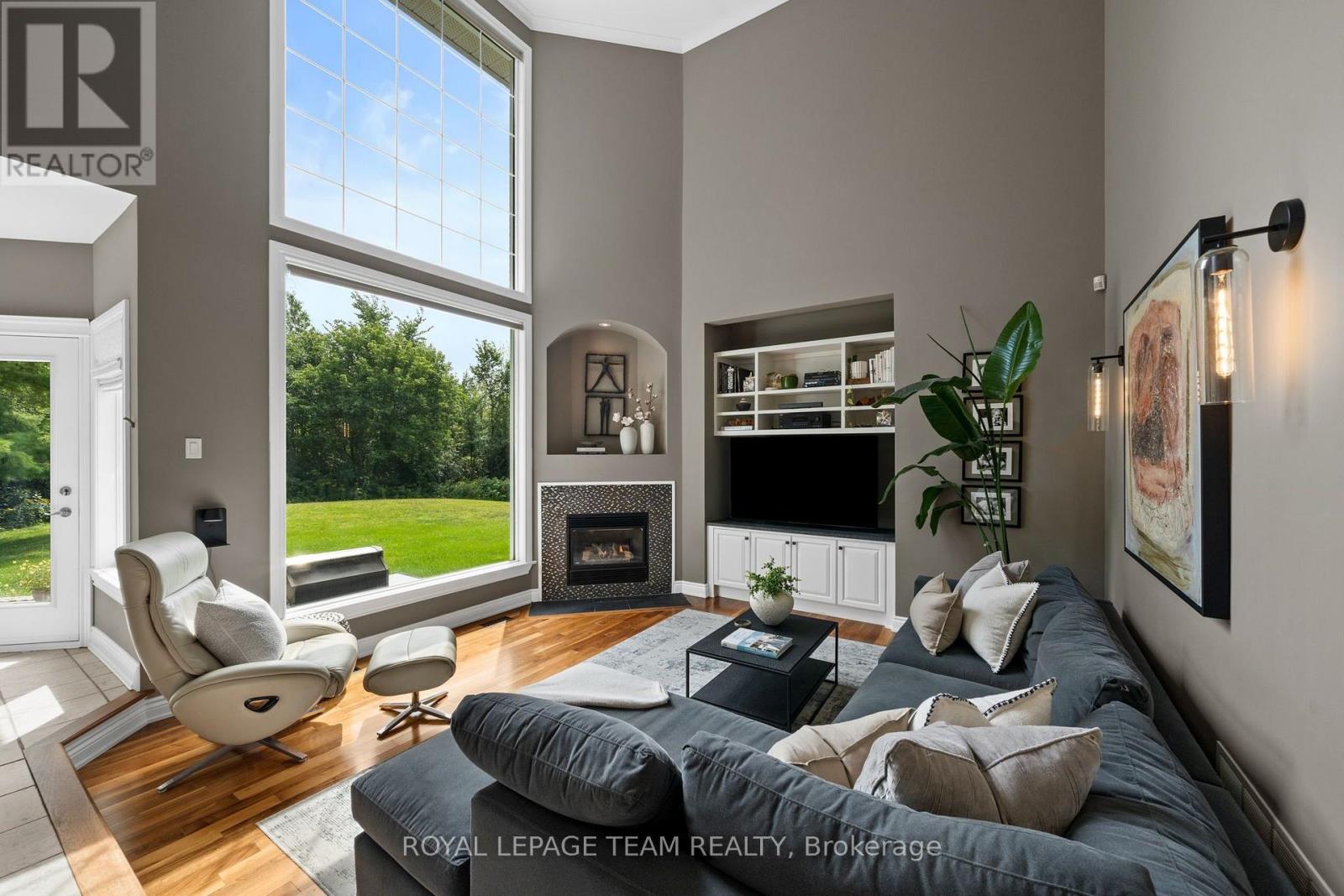 1518 Monaghan Lane, Ottawa, Ontario  K2W 1B4 - Photo 3 - X13719610