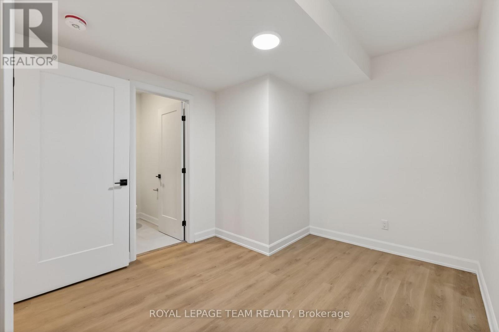 B - 608 Tweedsmuir Avenue, Ottawa, Ontario  K1Z 5P3 - Photo 12 - X13719698