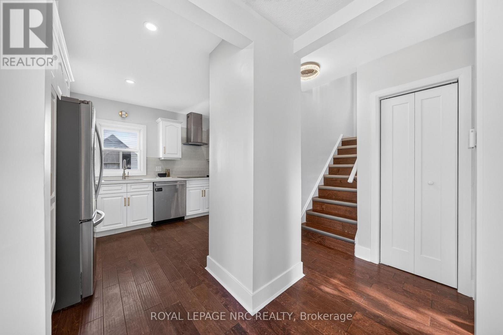 12 Admiral Road, St. Catharines, Ontario  L2P 1G5 - Photo 17 - X13719646