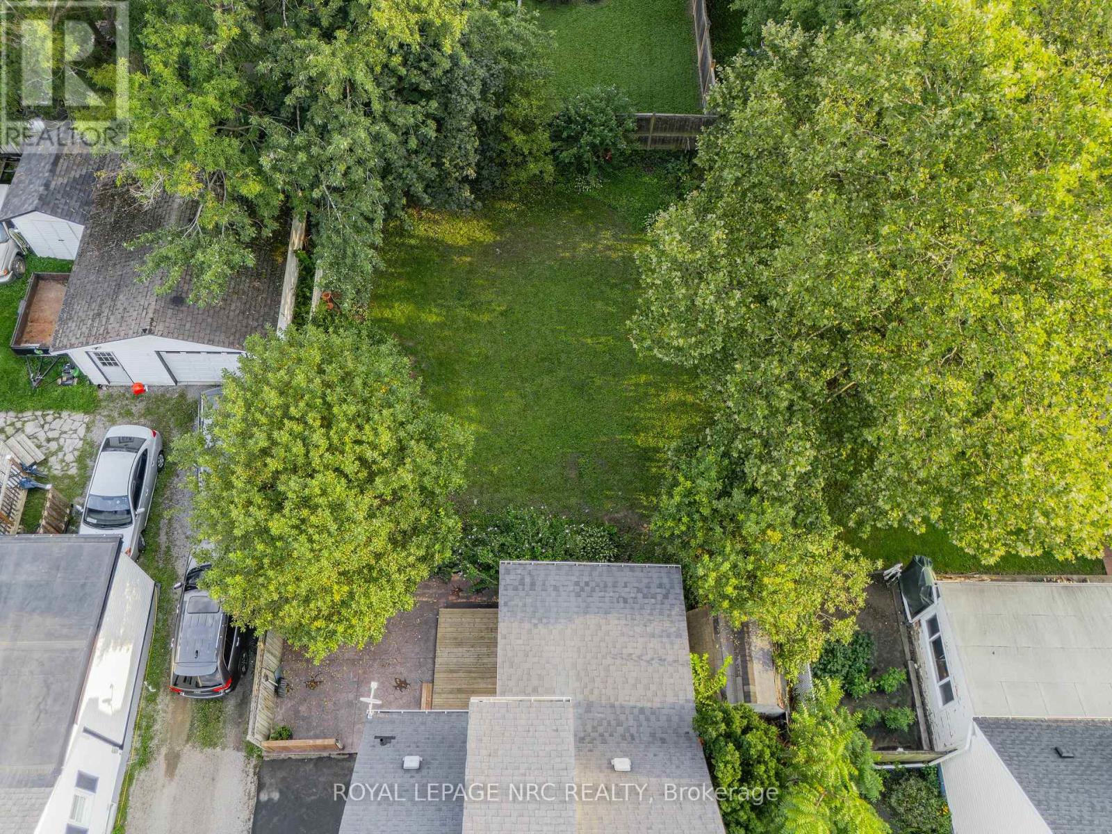 12 Admiral Road, St. Catharines, Ontario  L2P 1G5 - Photo 43 - X13719646