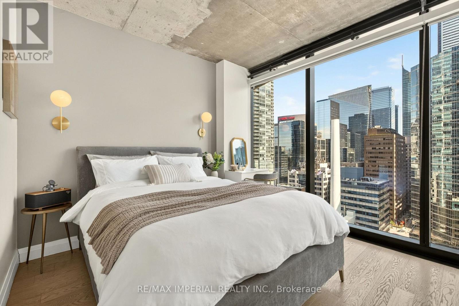 1804 - 224 King Street W, Toronto, Ontario  M5H 0A6 - Photo 17 - C13719624