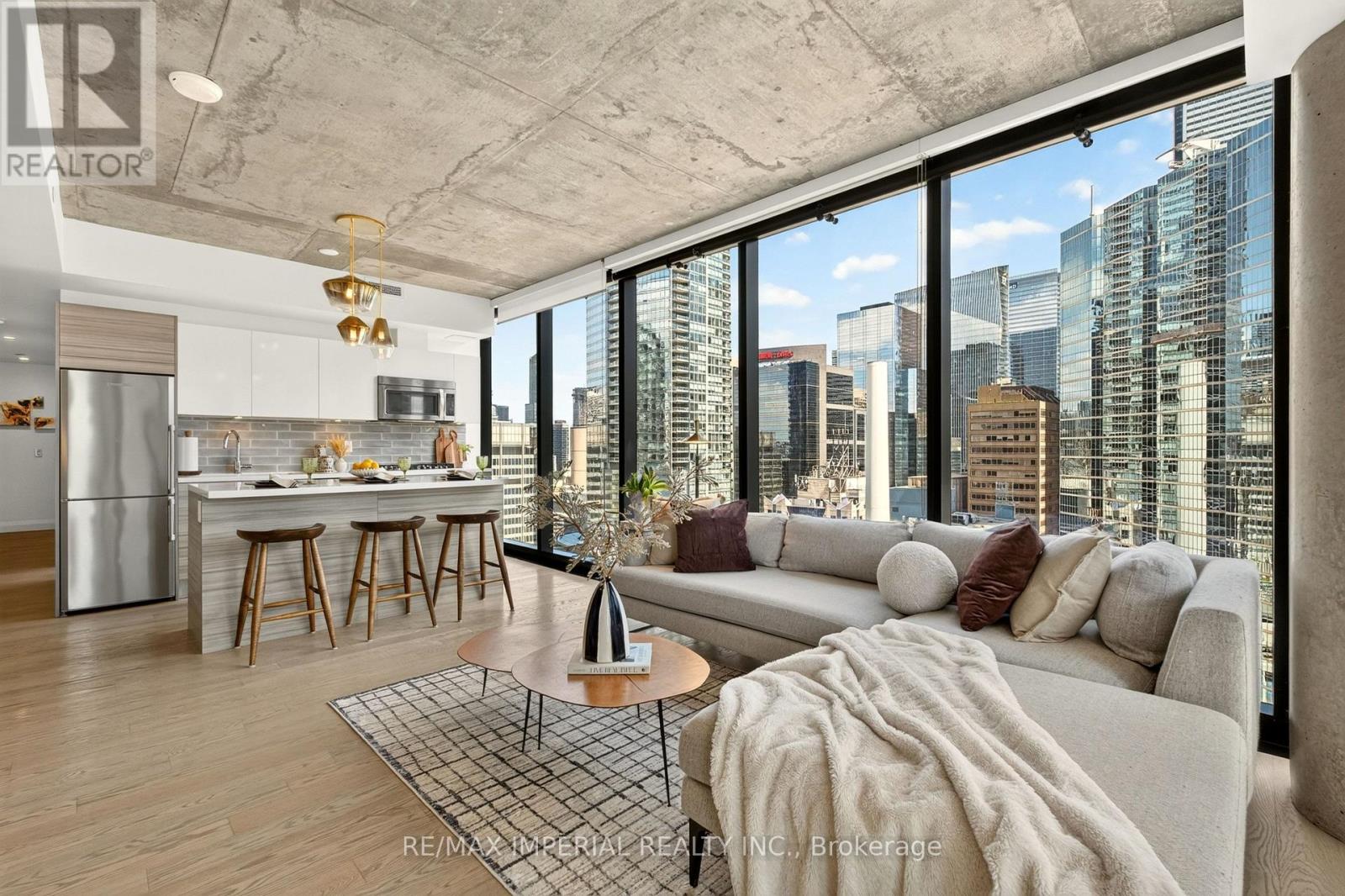 1804 - 224 King Street W, Toronto, Ontario  M5H 0A6 - Photo 6 - C13719624