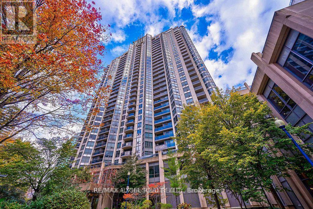 2511 - 10 Northtown Way, Toronto, Ontario  M2N 7L4 - Photo 2 - C13719628
