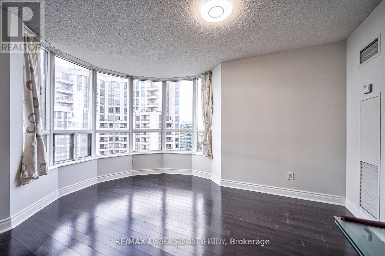2511 - 10 Northtown Way, Toronto, Ontario  M2N 7L4 - Photo 20 - C13719628