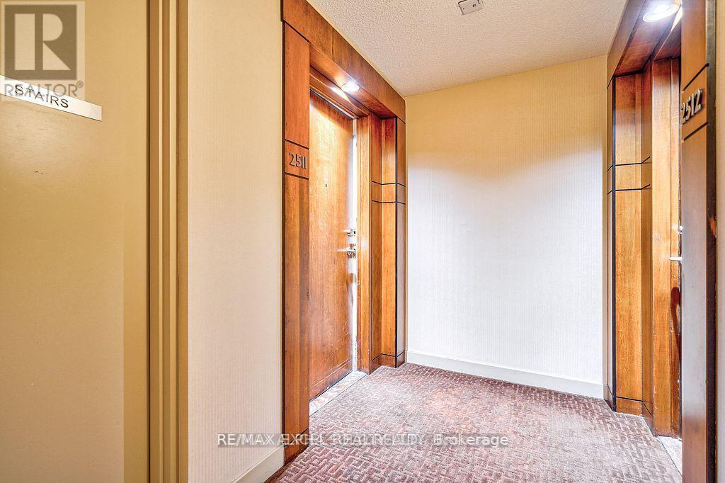 2511 - 10 Northtown Way, Toronto, Ontario  M2N 7L4 - Photo 5 - C13719628