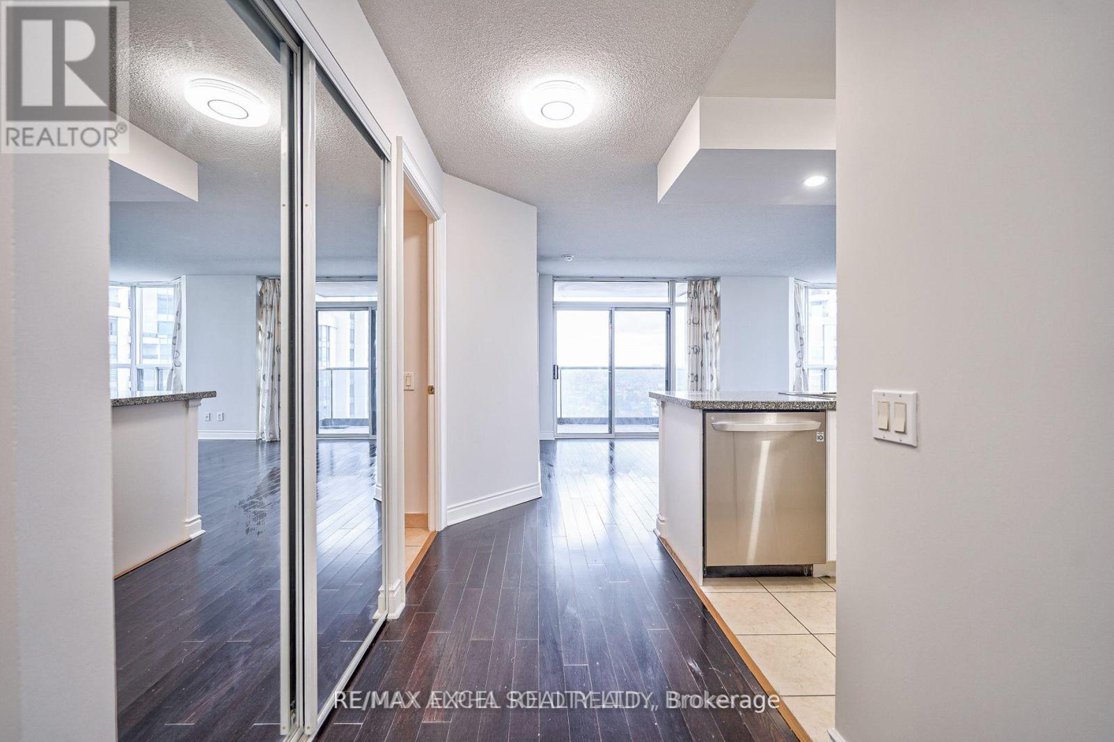2511 - 10 Northtown Way, Toronto, Ontario  M2N 7L4 - Photo 9 - C13719628