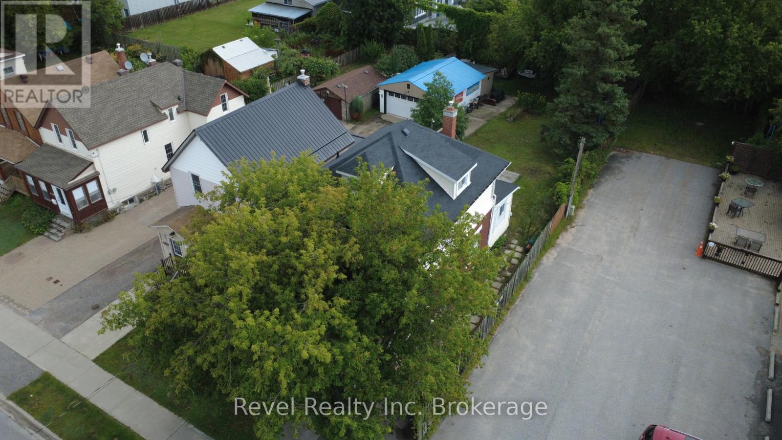 416 First Avenue W, North Bay, Ontario  P1B 3C4 - Photo 4 - X13719640