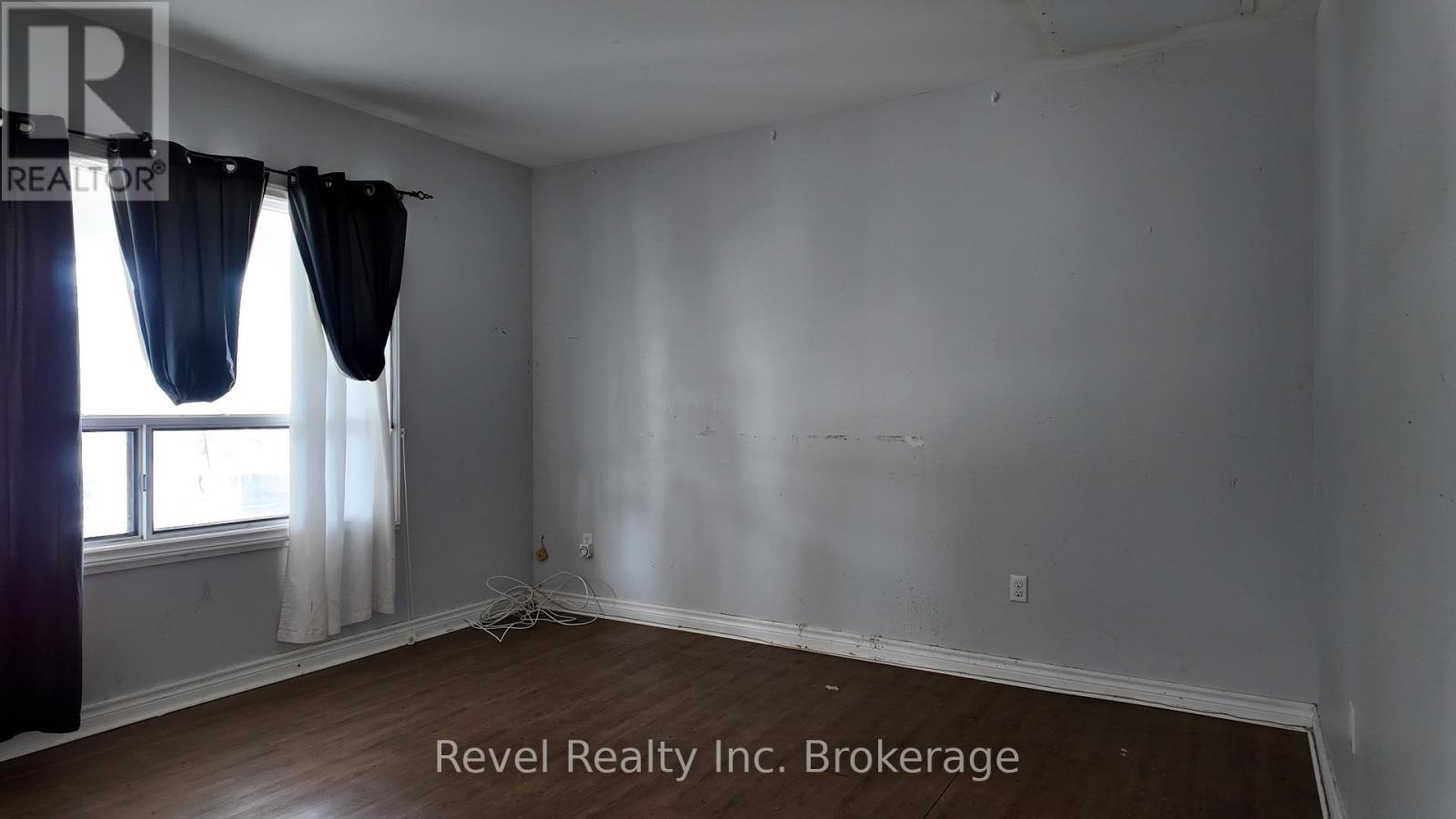 416 First Avenue W, North Bay, Ontario  P1B 3C4 - Photo 5 - X13719640