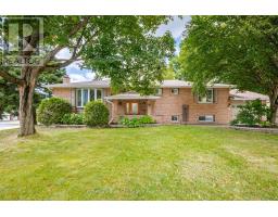 29 CARRIAGE CRESCENT, North Bay, Ontario