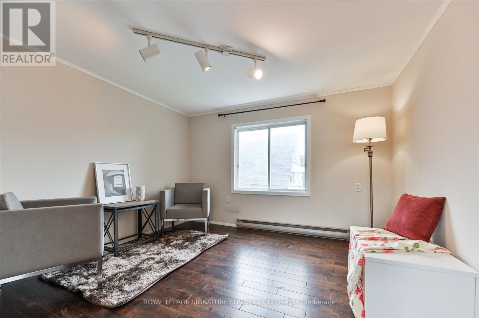 292 Glebemount Avenue, Toronto, Ontario M4C 3V3 - Photo 16 - E13719706