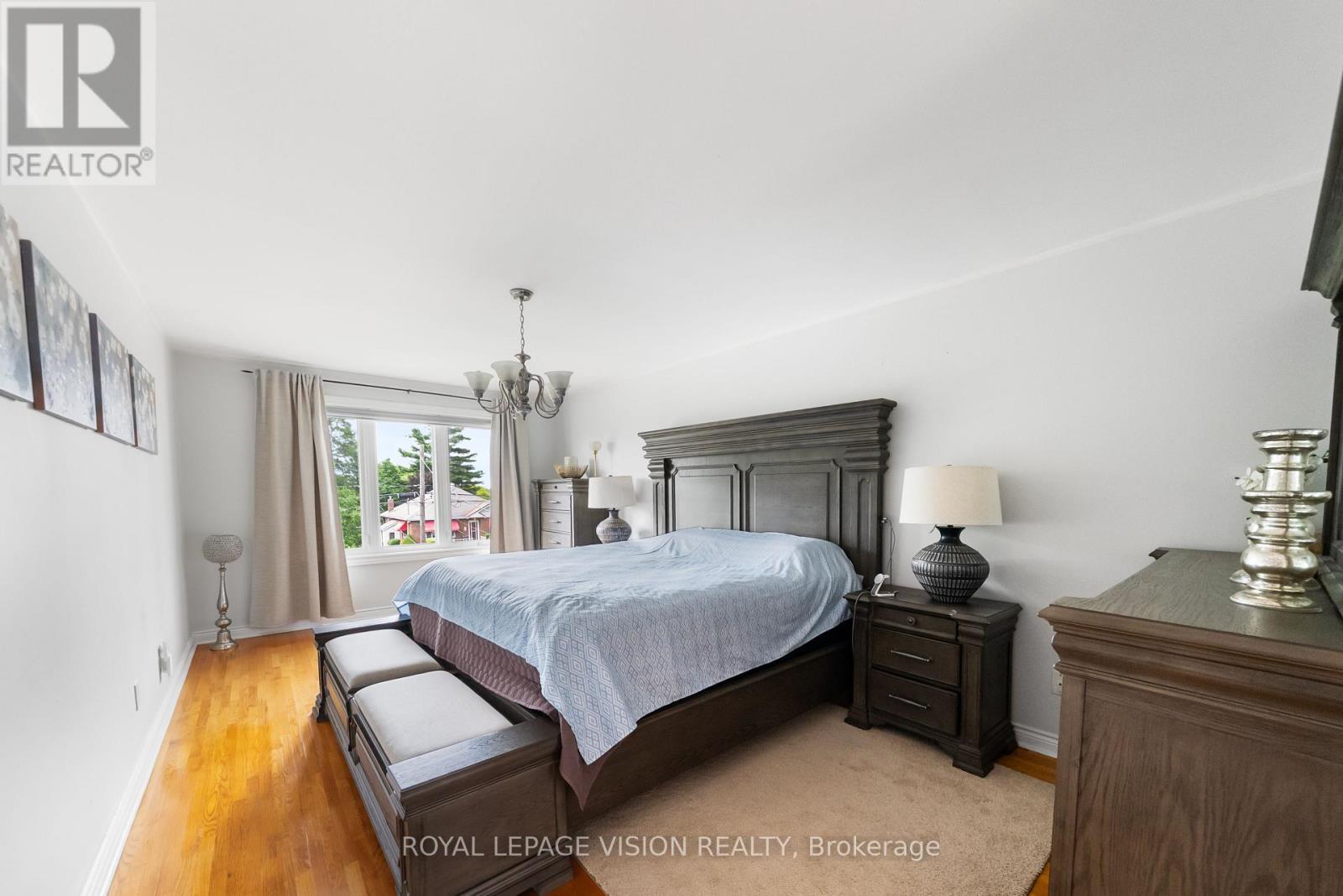 5 Anson Avenue, Toronto, Ontario  M1M 1X2 - Photo 25 - E13719734
