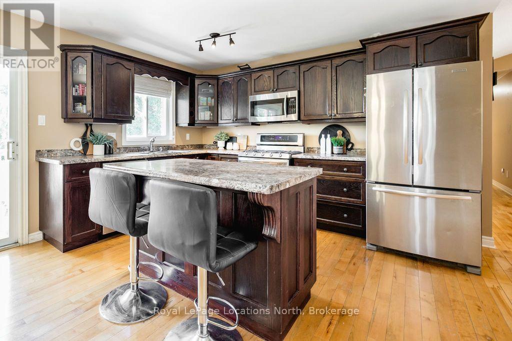 28 Marl Creek Drive, Springwater (Phelpston), Ontario  L0L 2K0 - Photo 15 - S13719772