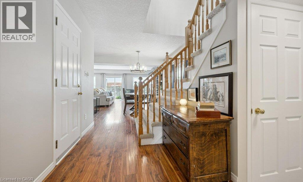 12 Frankfurt Street, Kitchener, Ontario  N2R 1T5 - Photo 7 - 40858852