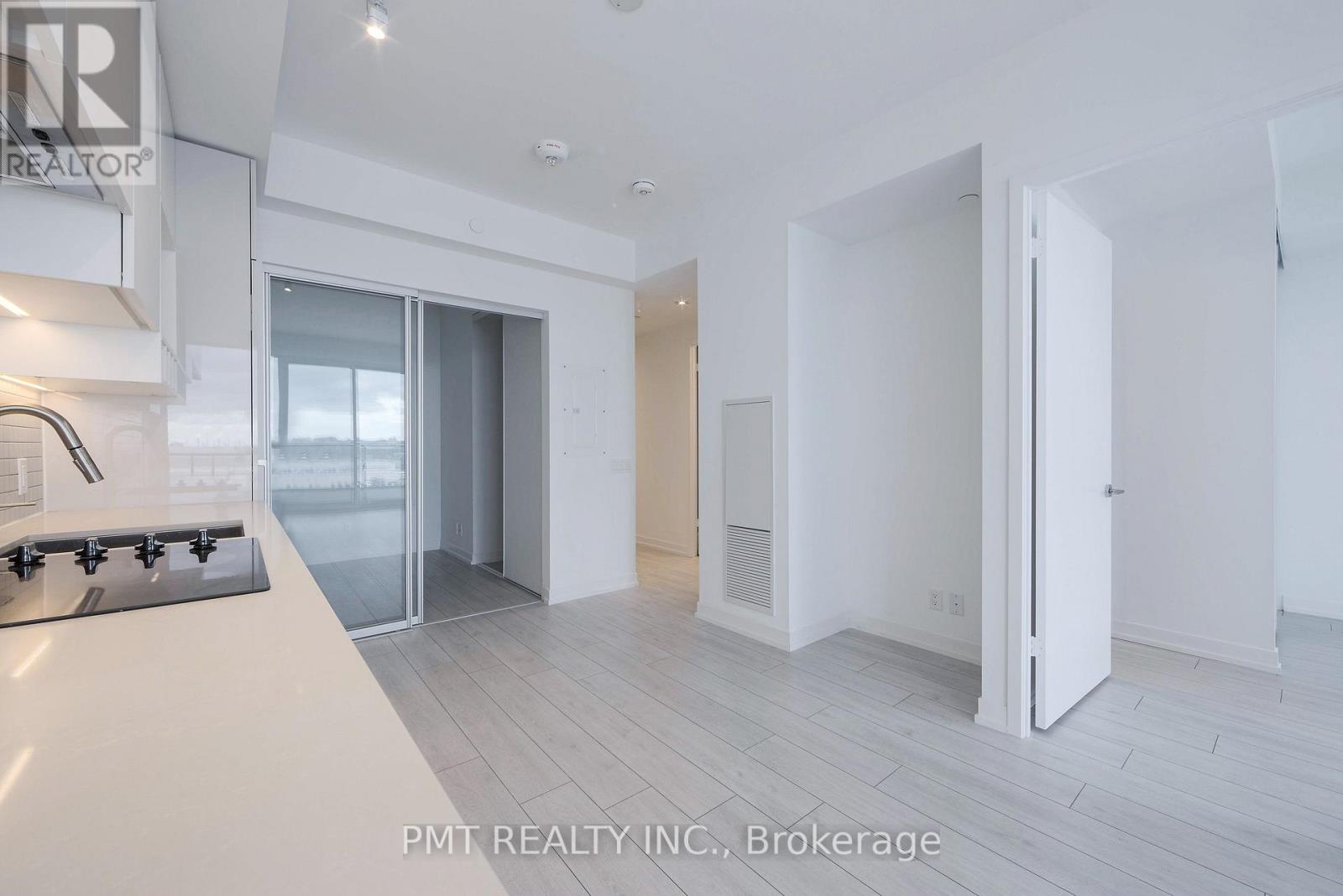 1706 - 898 Portage Parkway, Vaughan, Ontario  L4K 0J6 - Photo 6 - N13719746