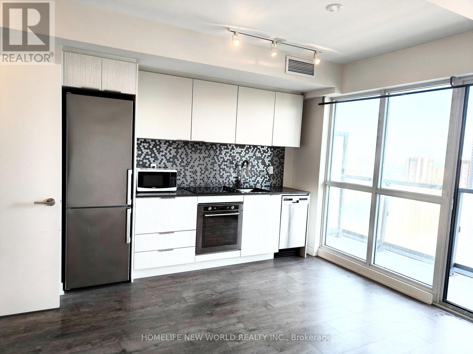 2610 - 2 Sonic Way, Toronto, Ontario  M3C 0P2 - Photo 12 - C13428368