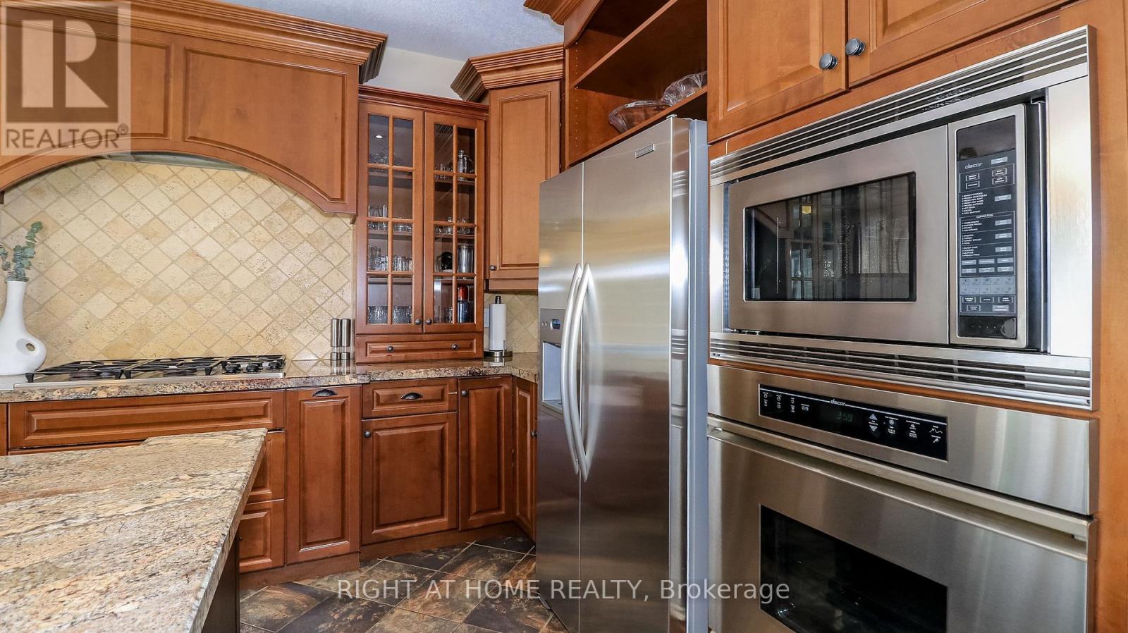 2014 Innisbrook Street, Innisfil, Ontario  L9S 5A3 - Photo 27 - N13628432