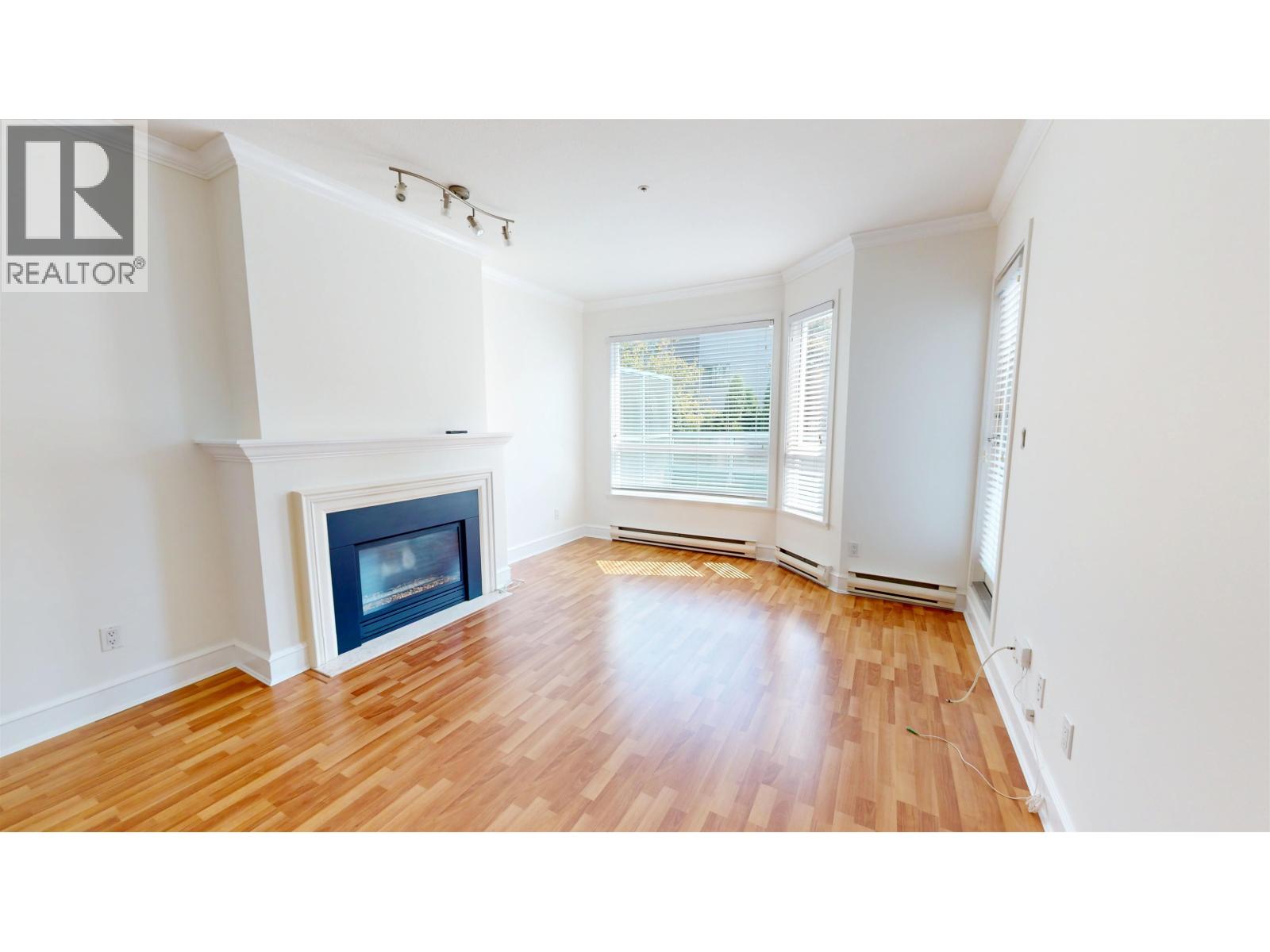 104 8680 Lansdowne Road, Richmond, British Columbia V6X 1B9 - Photo 2 - R3159387