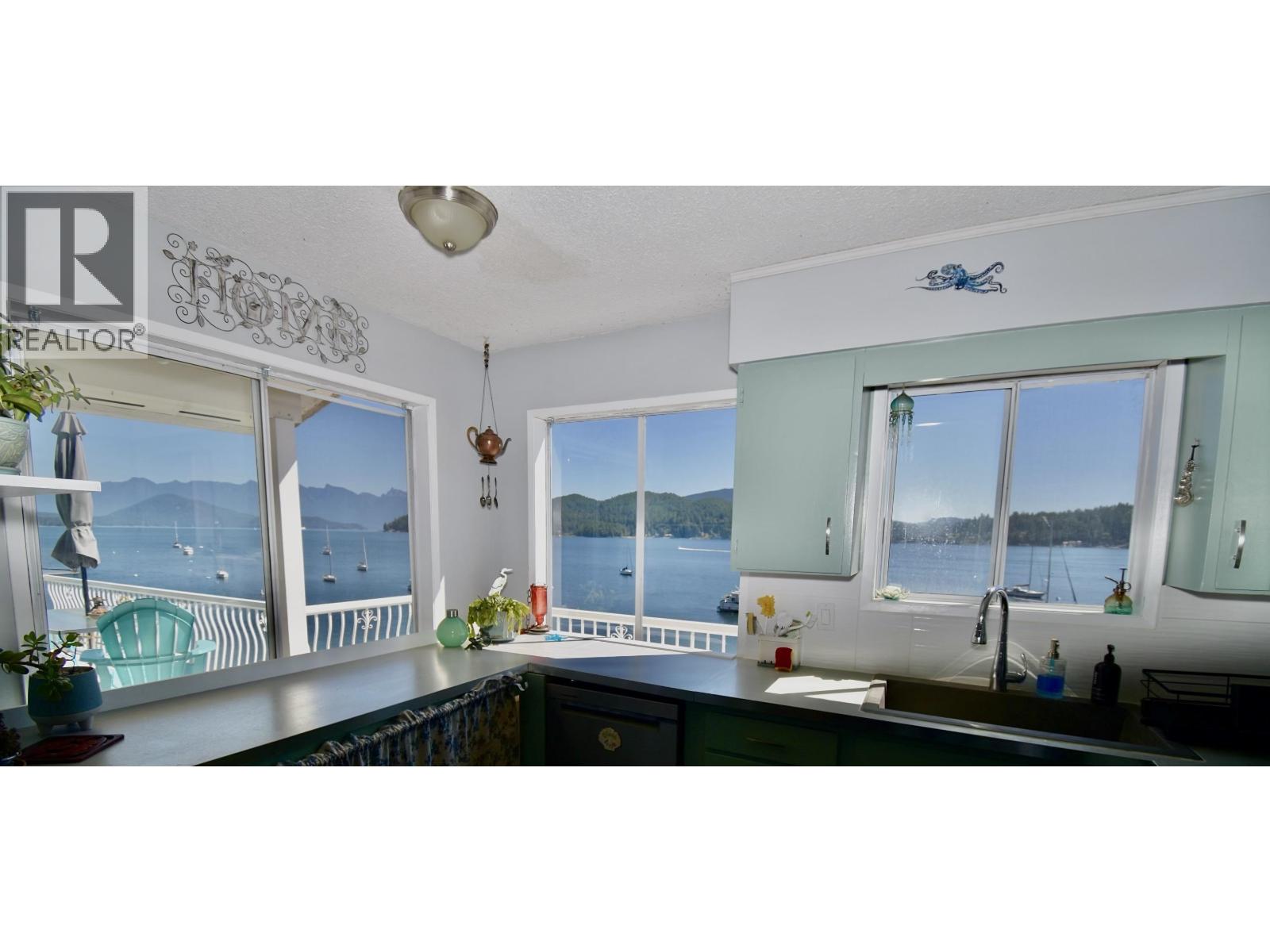 484 Marine Drive, Gibsons, British Columbia  V0N 1V0 - Photo 16 - R3121254
