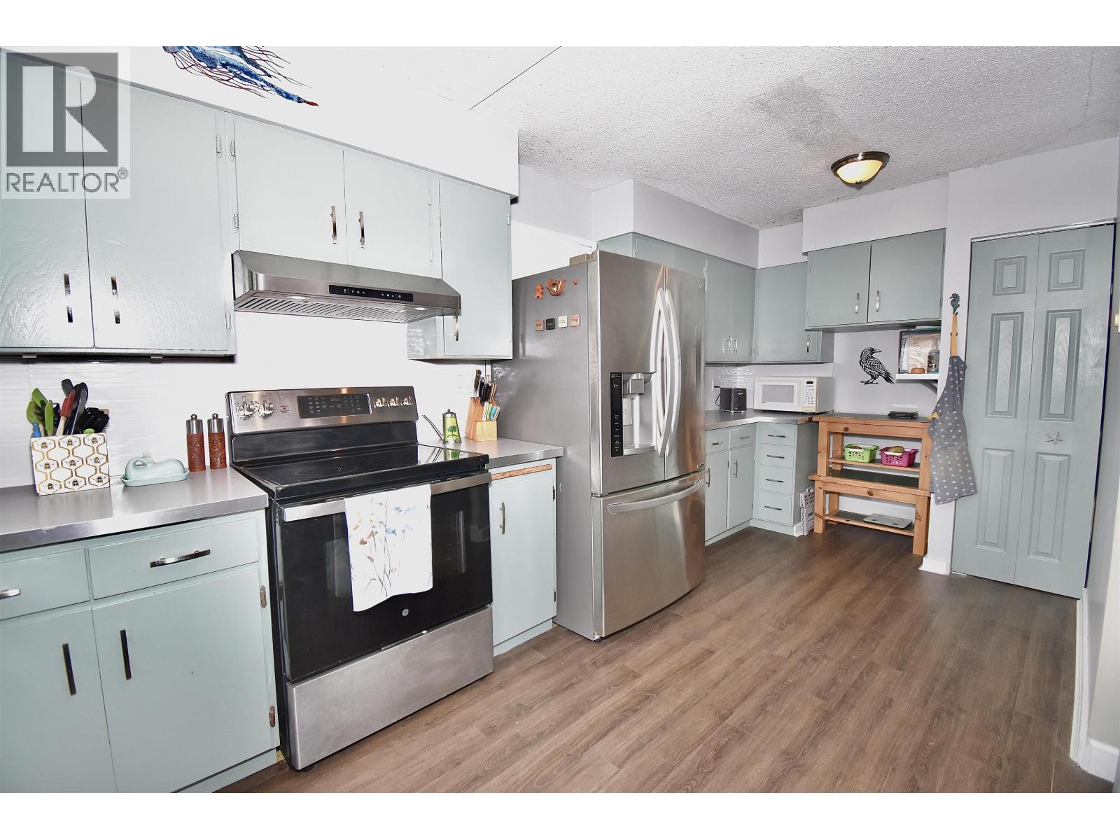 484 Marine Drive, Gibsons, British Columbia  V0N 1V0 - Photo 17 - R3121254
