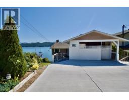 484 MARINE DRIVE, Gibsons, British Columbia