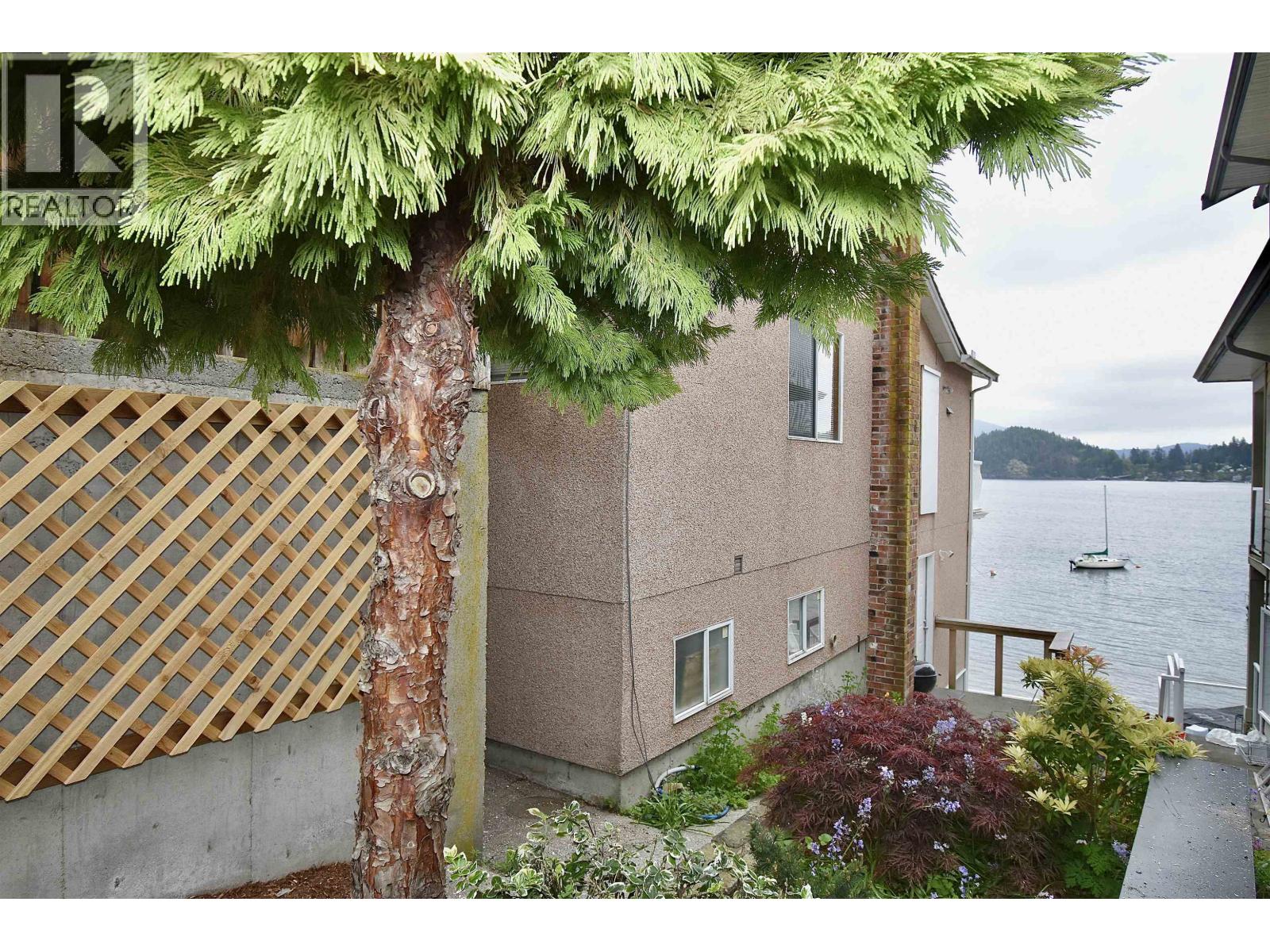 484 Marine Drive, Gibsons, British Columbia  V0N 1V0 - Photo 23 - R3121254