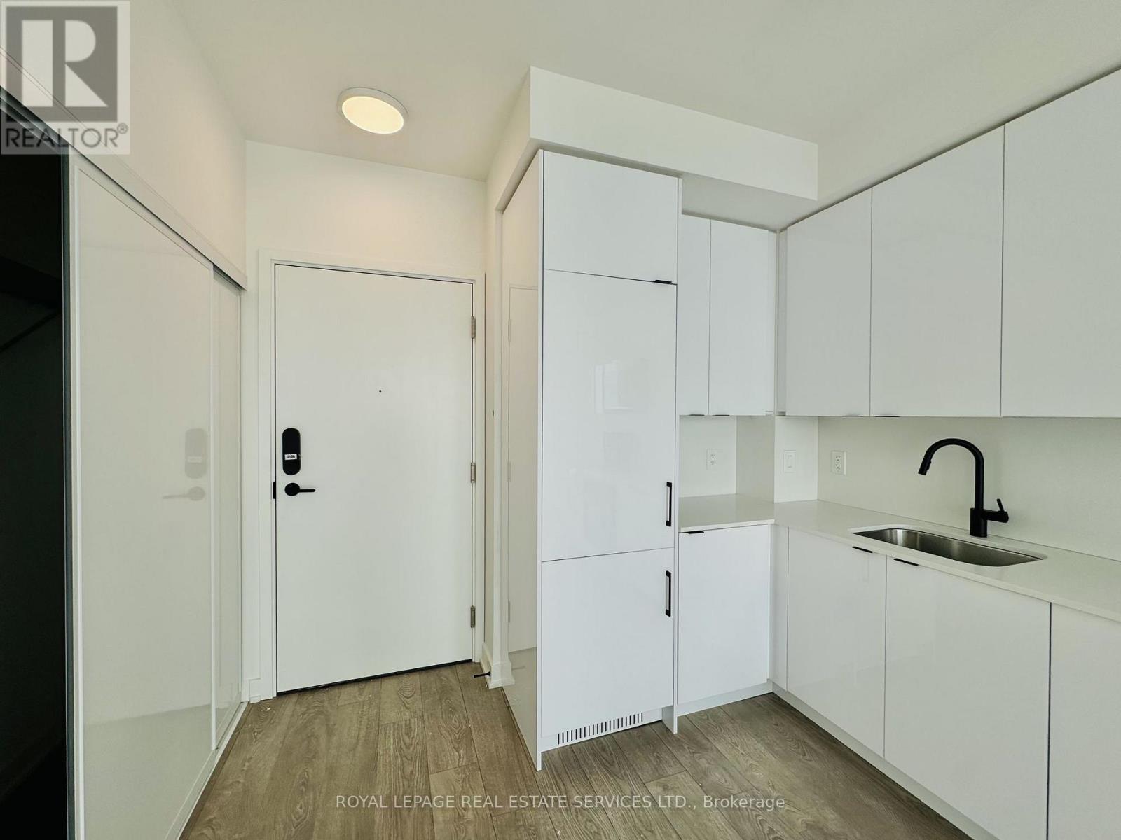 2106 - 225 Malta Avenue, Brampton, Ontario  L6Y 6L6 - Photo 4 - W13719600