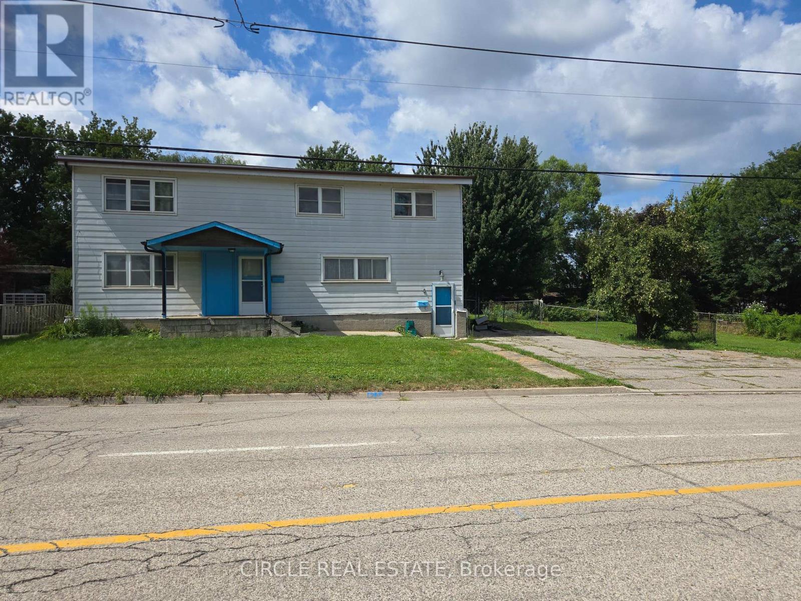 4 3RD SIDE ROAD S, Milton, Ontario