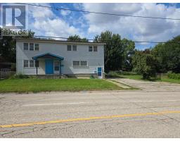 4 3RD SIDE ROAD S, Milton, Ontario