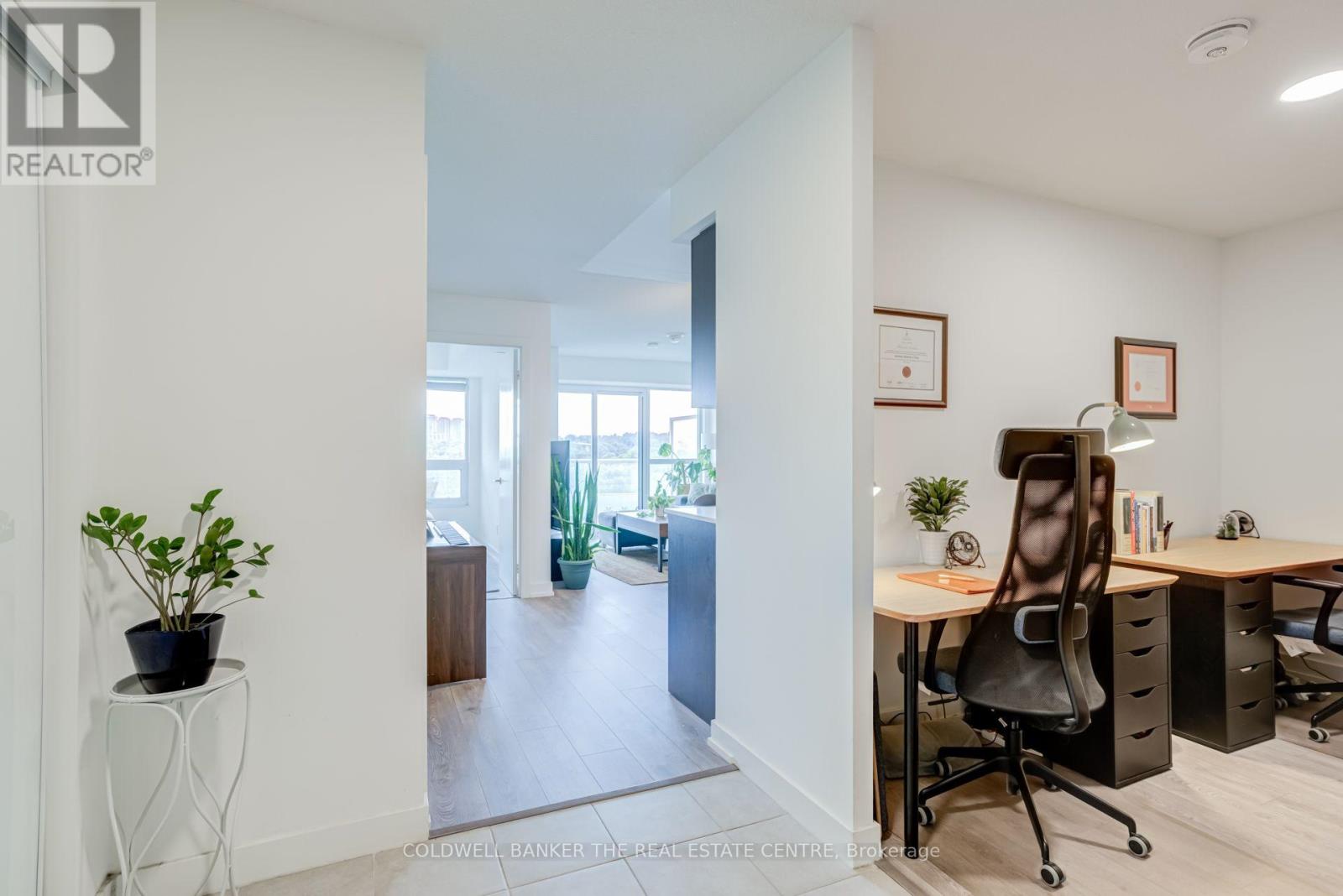 412 - 10 Wilby Crescent, Toronto, Ontario  M9N 0B6 - Photo 8 - W13719686