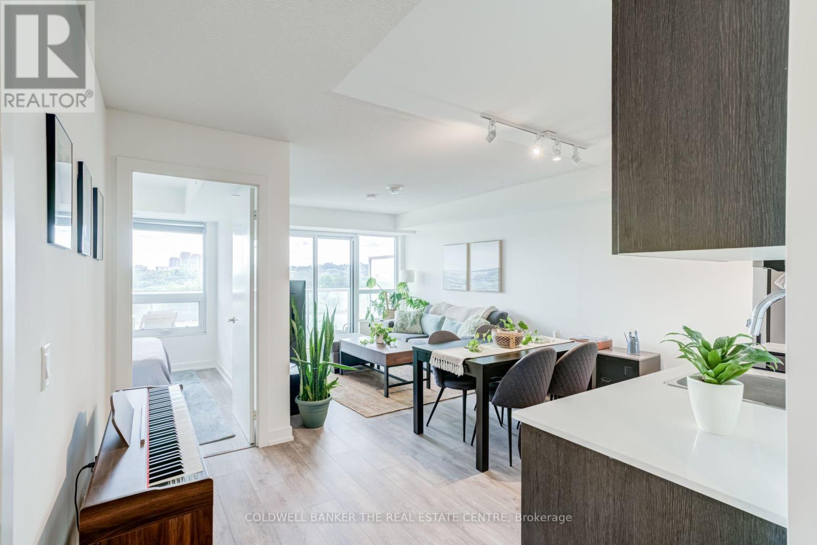 412 - 10 Wilby Crescent, Toronto, Ontario  M9N 0B6 - Photo 9 - W13719686
