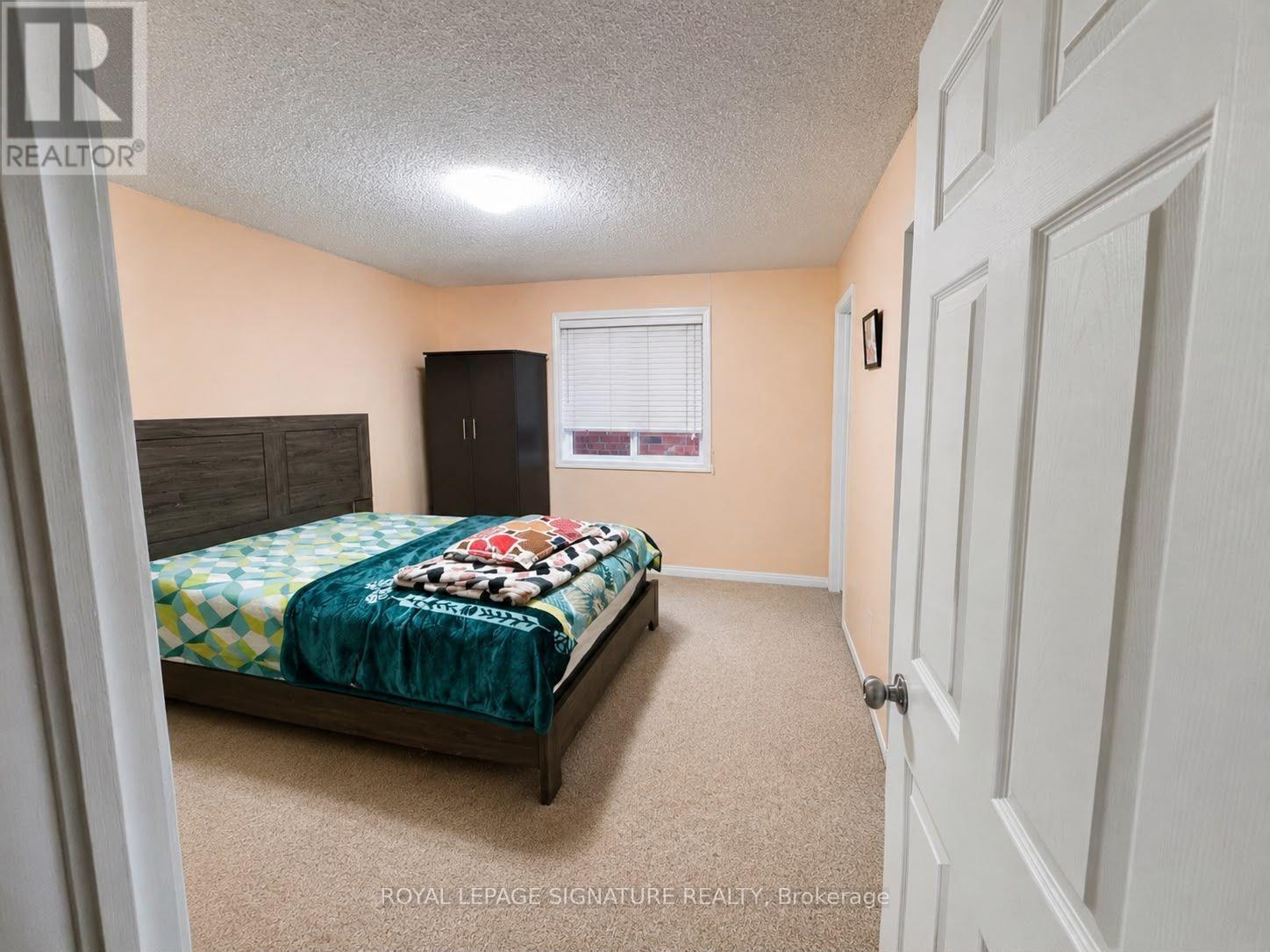 Upper - 10 Bonavista Drive, Brampton, Ontario  L6X 0N2 - Photo 16 - W13719688