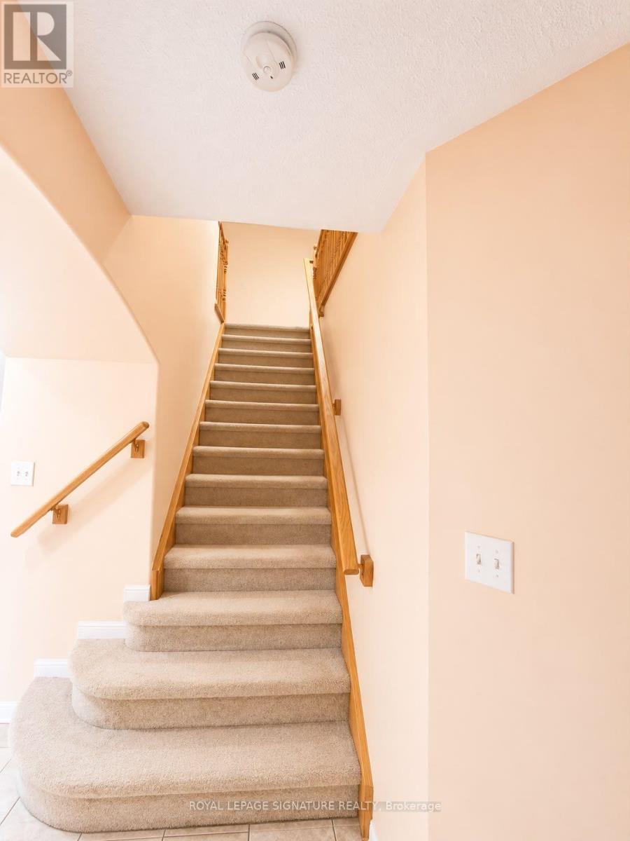 Upper - 10 Bonavista Drive, Brampton, Ontario  L6X 0N2 - Photo 7 - W13719688
