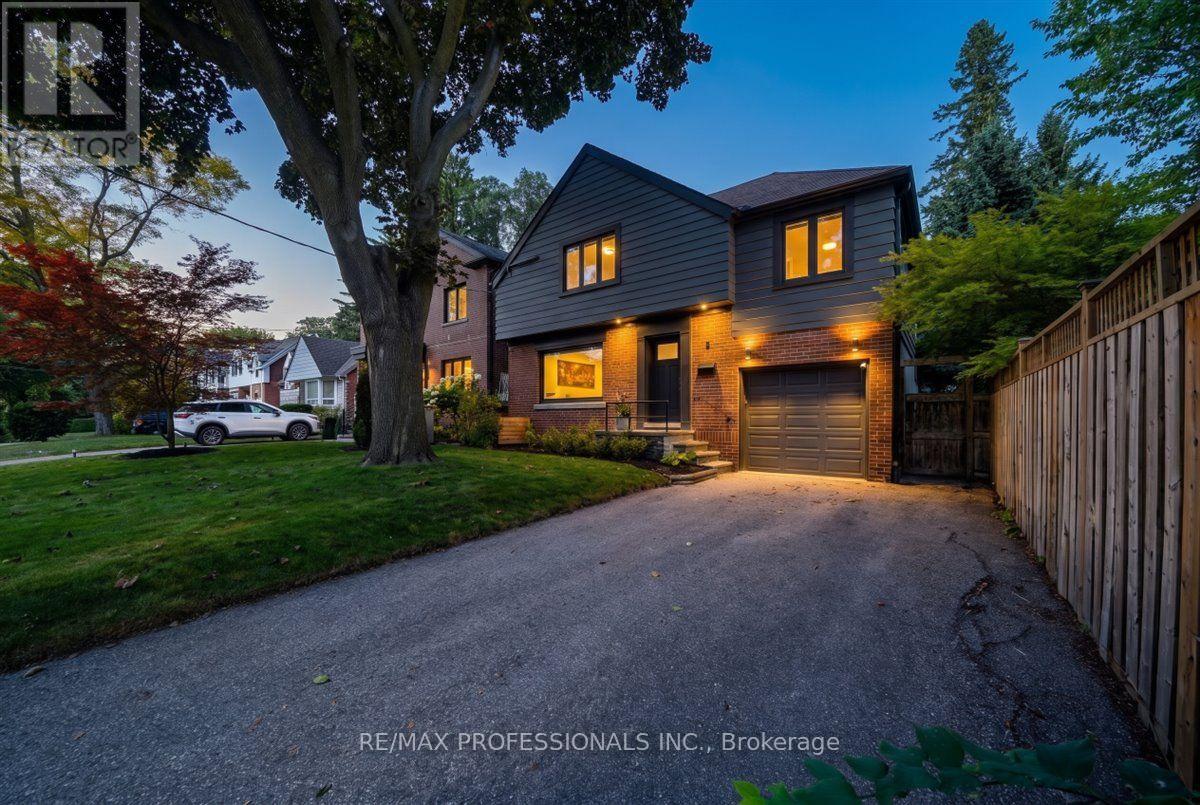 4 Winston Grove, Toronto, Ontario  M8Y 2K8 - Photo 42 - W13719694