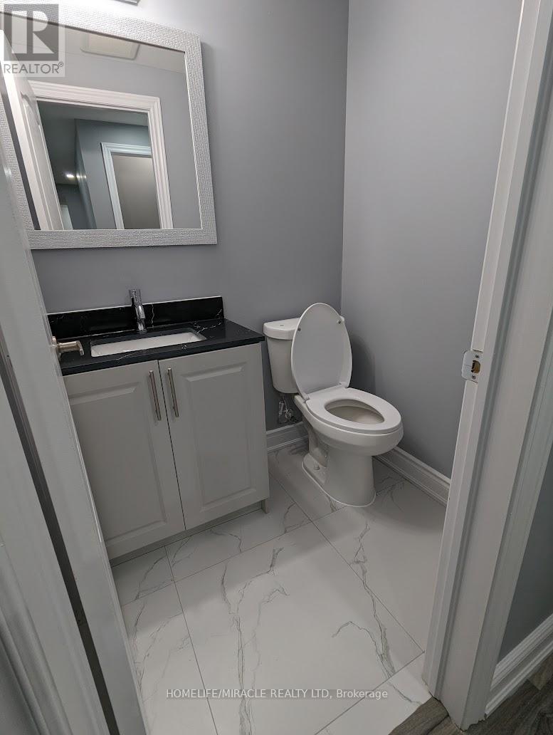 Basement - 1599 Samuelson Circle (Basement), Mississauga, Ontario  L5N 7Z7 - Photo 12 - W13719708