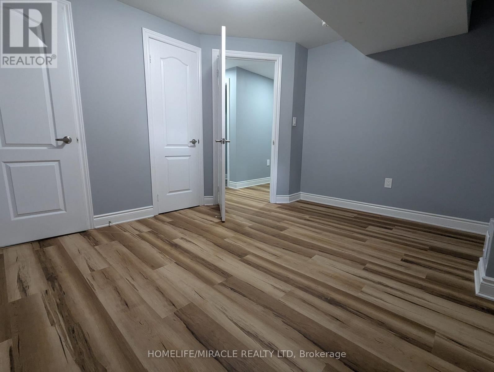 Basement - 1599 Samuelson Circle (Basement), Mississauga, Ontario  L5N 7Z7 - Photo 8 - W13719708