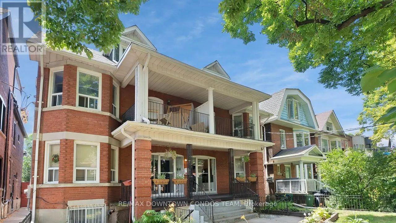 101 - 7 Thornburn Avenue, Toronto, Ontario  M6K 1C4 - Photo 4 - W13719730