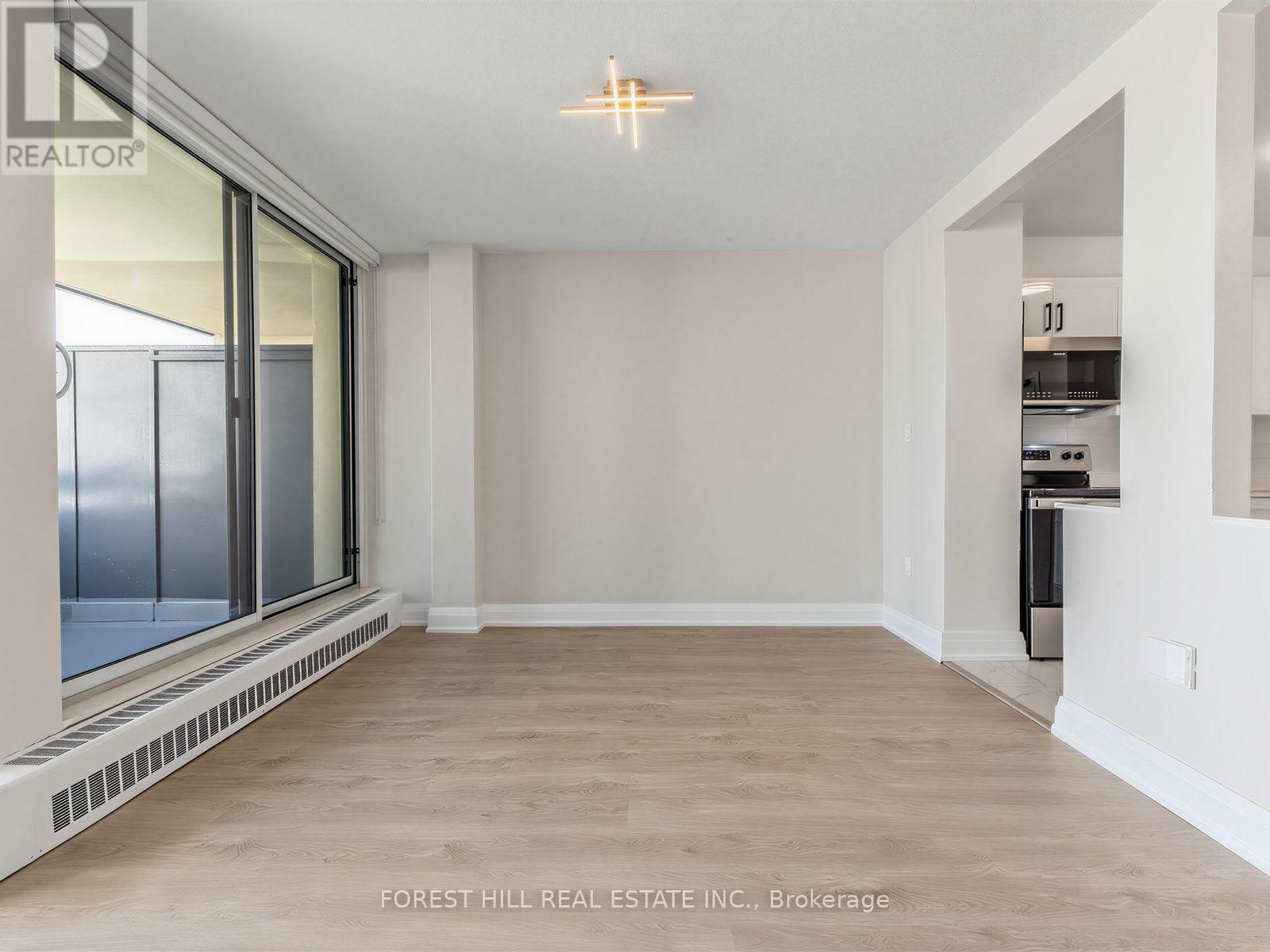 1004 - 111 Ridelle Avenue, Toronto, Ontario  M6B 1J7 - Photo 10 - W13719758