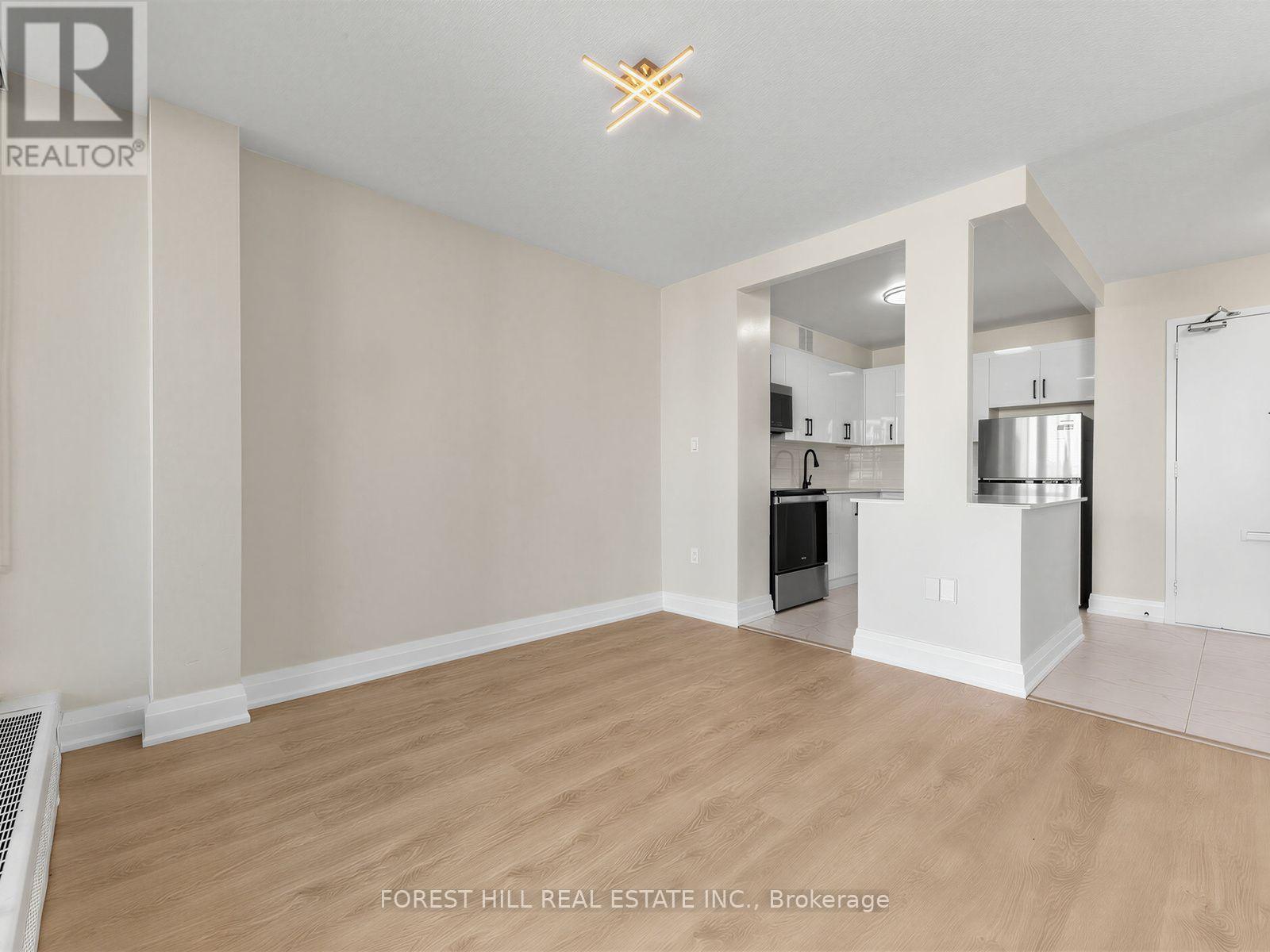 1004 - 111 Ridelle Avenue, Toronto, Ontario  M6B 1J7 - Photo 11 - W13719758