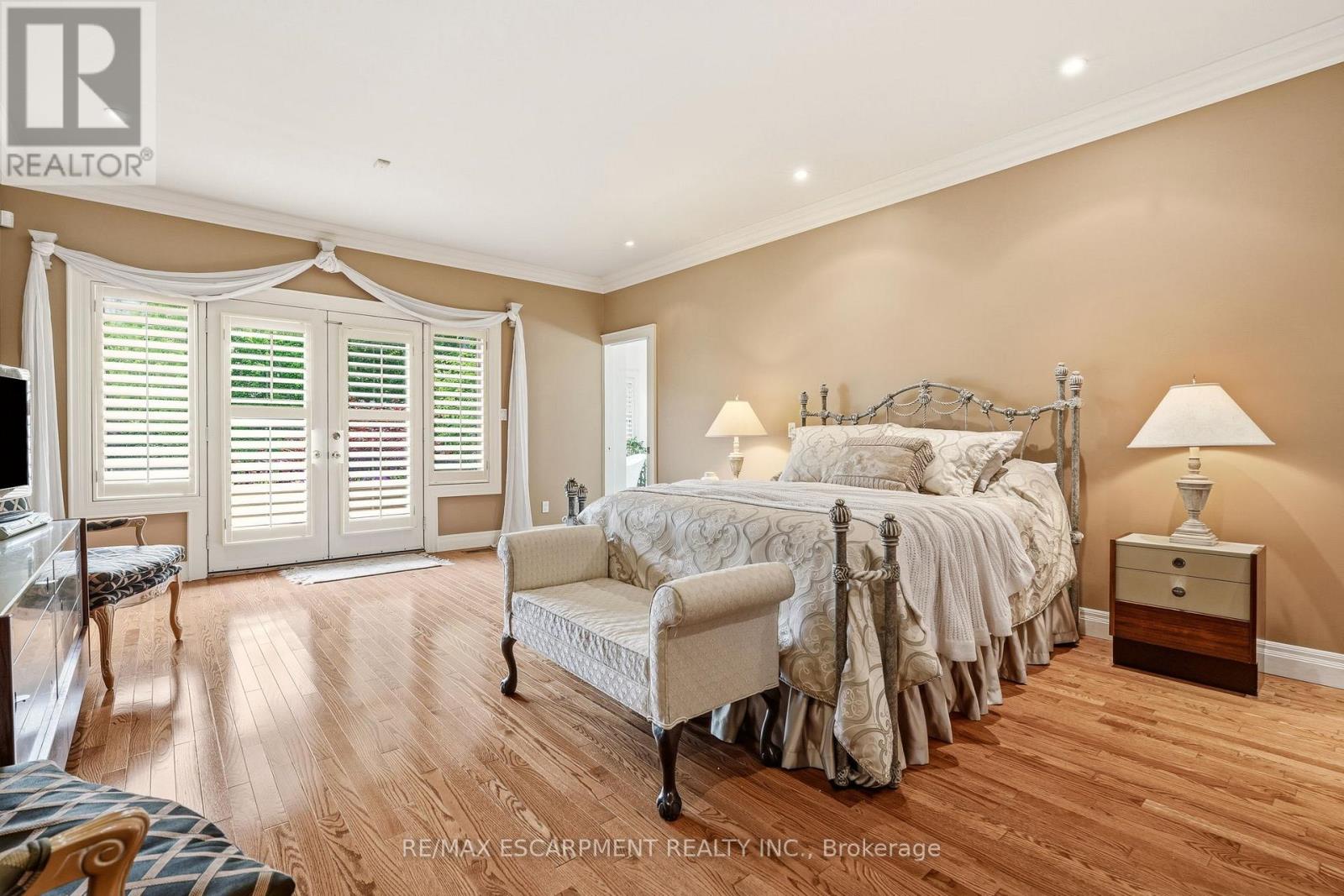 28 Millcreek Court, Hamilton, Ontario  L9G 4Z3 - Photo 12 - X13719690