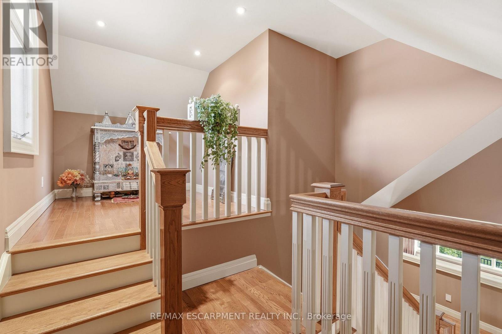 28 Millcreek Court, Hamilton, Ontario  L9G 4Z3 - Photo 22 - X13719690