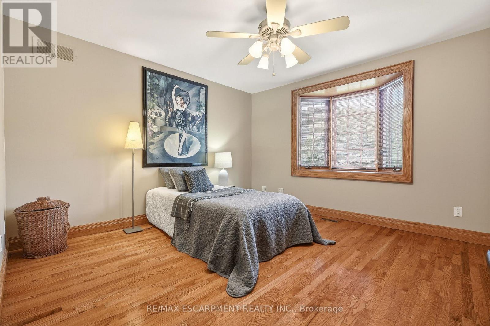 28 Millcreek Court, Hamilton, Ontario  L9G 4Z3 - Photo 25 - X13719690