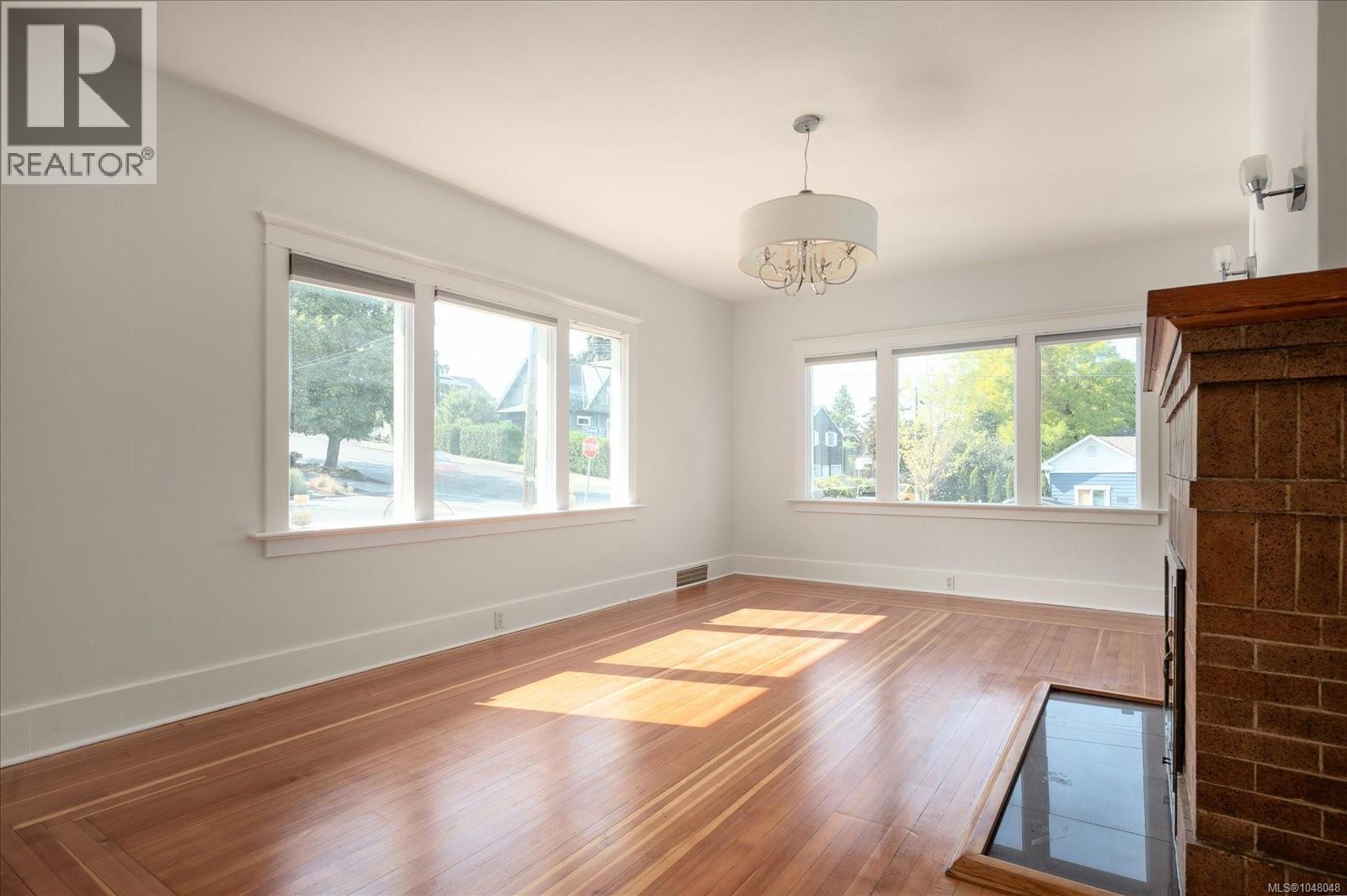 733 Fitzwilliam St, Nanaimo, British Columbia  V9R 3B7 - Photo 11 - 1048048