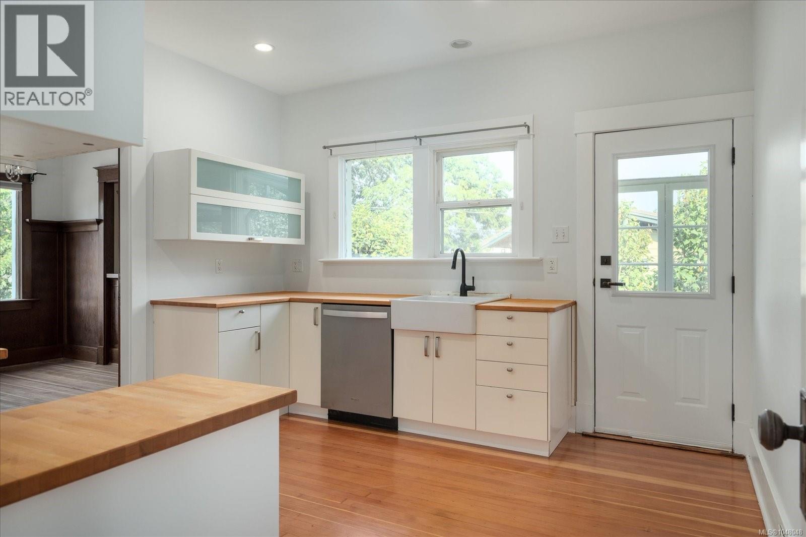 733 Fitzwilliam St, Nanaimo, British Columbia  V9R 3B7 - Photo 15 - 1048048