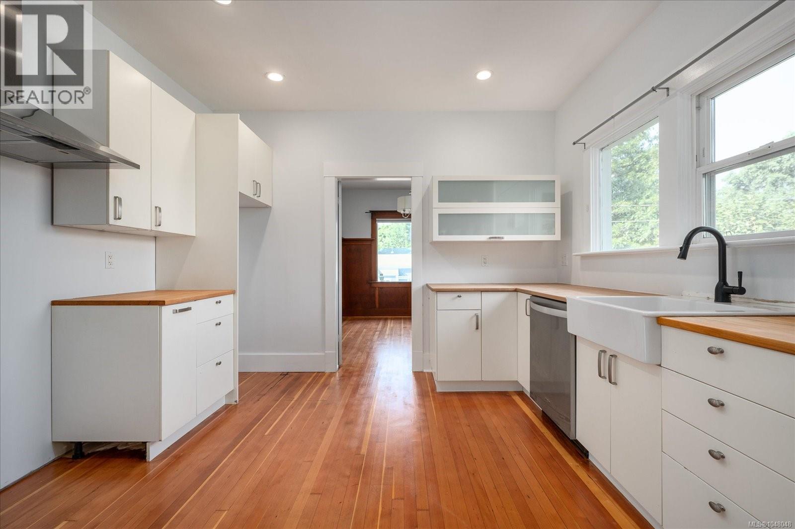 733 Fitzwilliam St, Nanaimo, British Columbia  V9R 3B7 - Photo 24 - 1048048