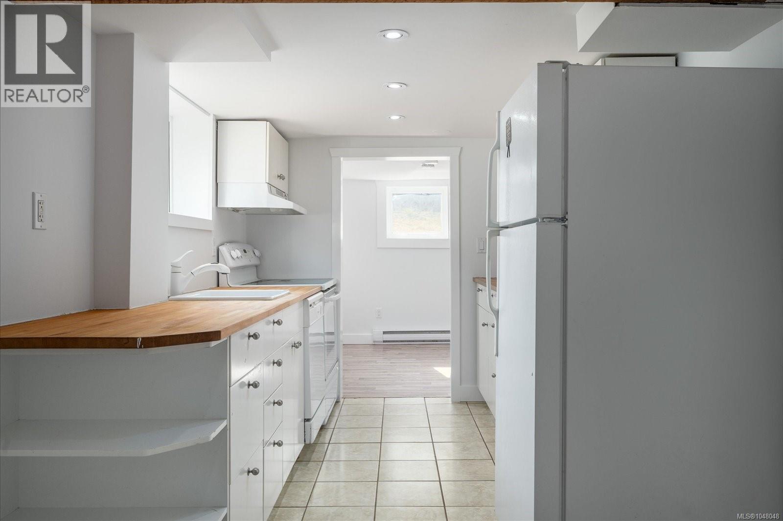 733 Fitzwilliam St, Nanaimo, British Columbia  V9R 3B7 - Photo 35 - 1048048