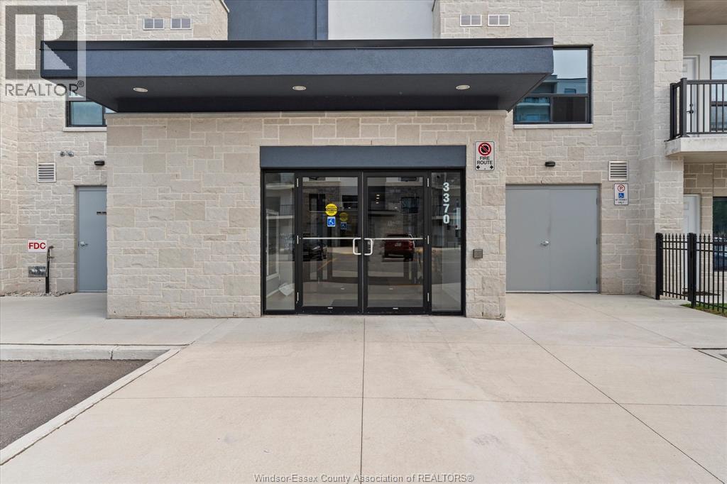 3370 Stella Crescent Unit# 328, Windsor, Ontario  N8T 0B9 - Photo 4 - 26021002