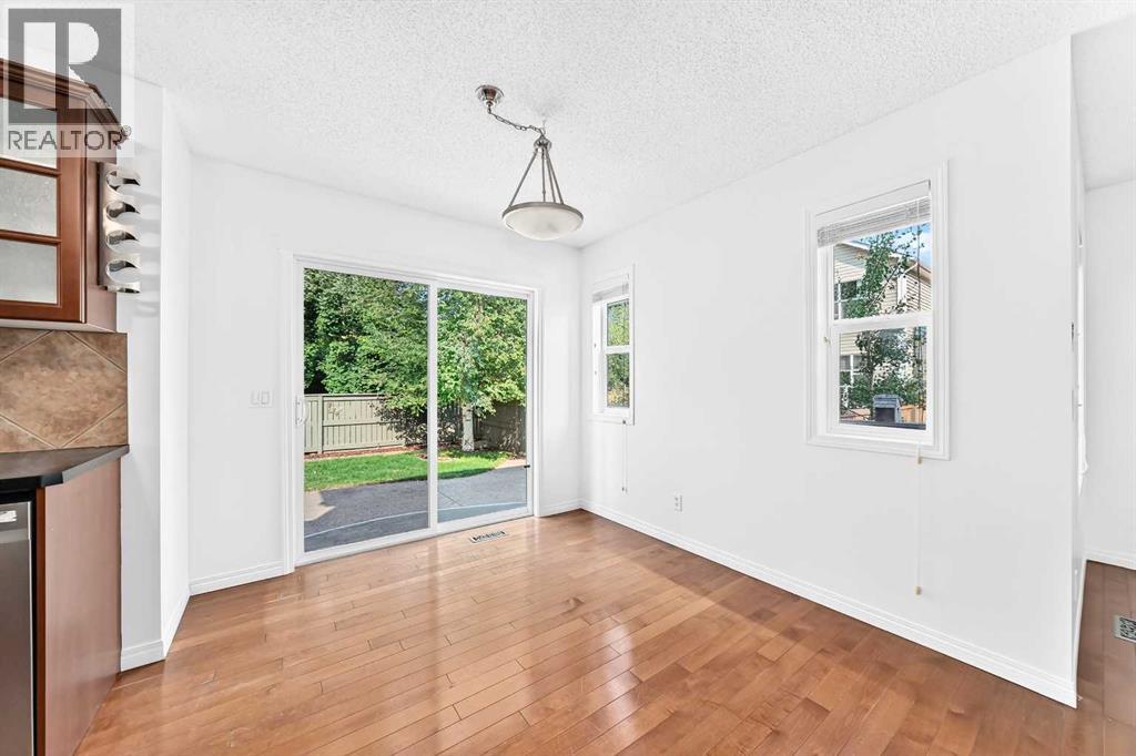 294 Cougar Plateau Way SW, Calgary, Alberta  T3H 5S1 - Photo 11 - A2340139
