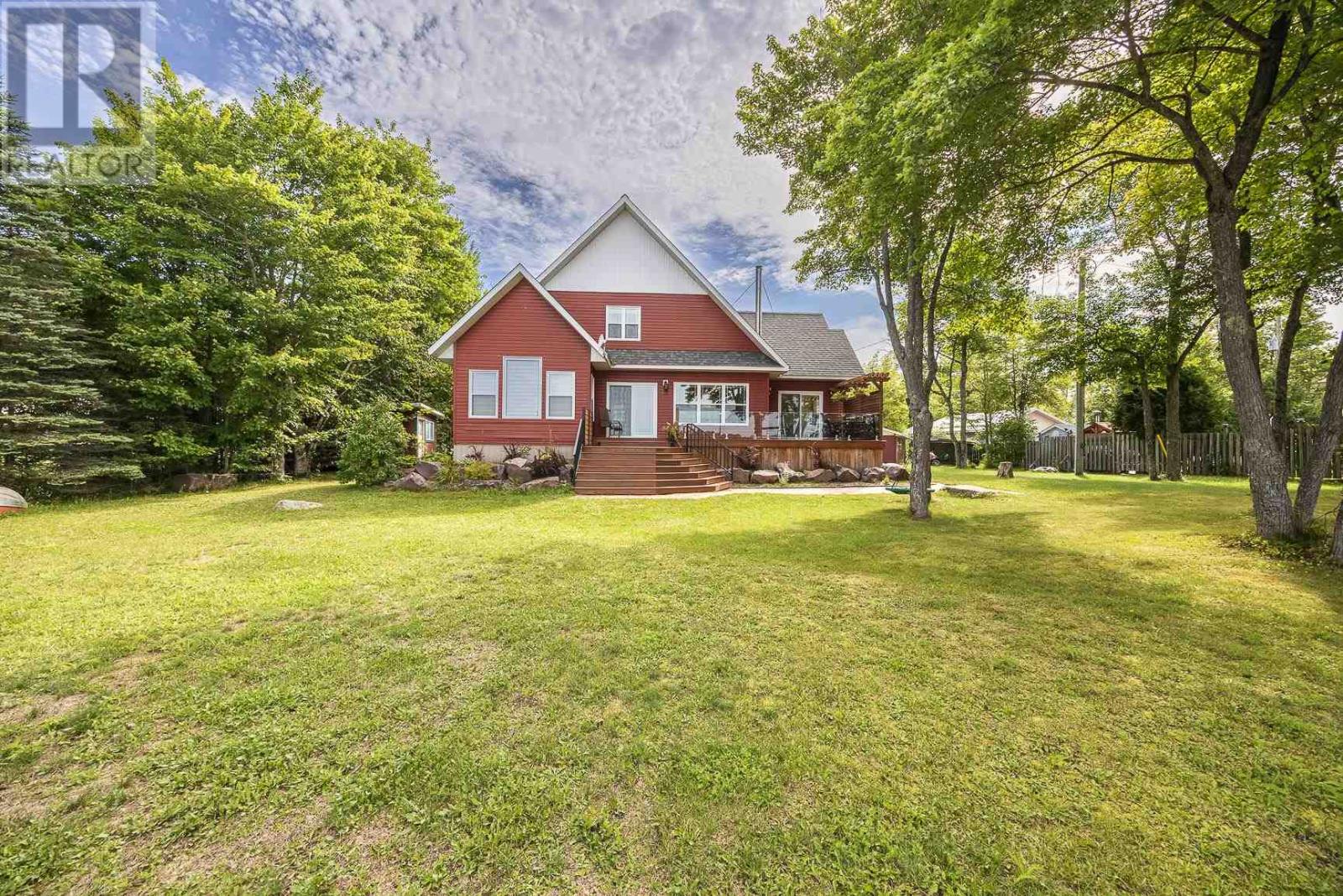 19 Finn's Bay Rd S, Echo Bay, Ontario  P6A 5K9 - Photo 2 - SM262348