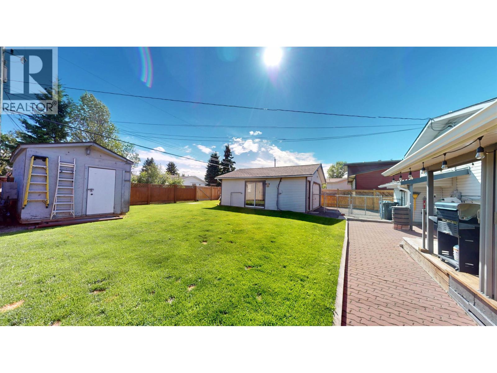 9419 106 Avenue, Fort St. John, British Columbia  V1J 5L4 - Photo 3 - R3159432